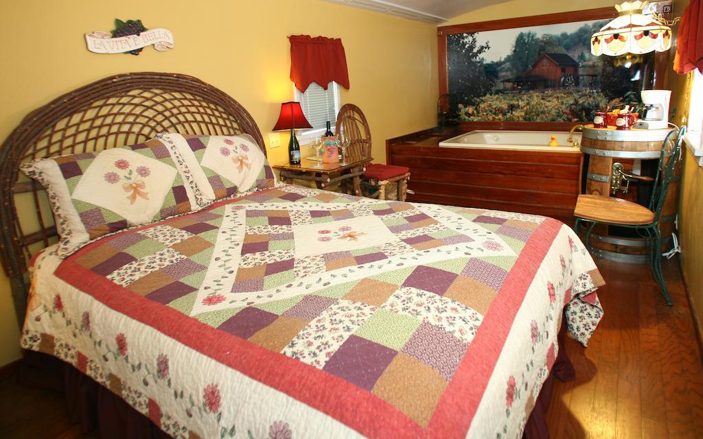 Featherbed Railroad Upper Lake Kamer foto